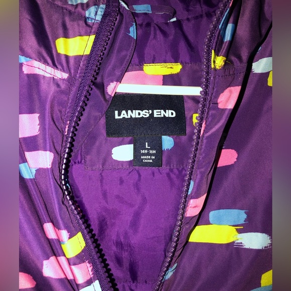 Girls puffy winter jacket size large from lands end - Picture 3 of 3